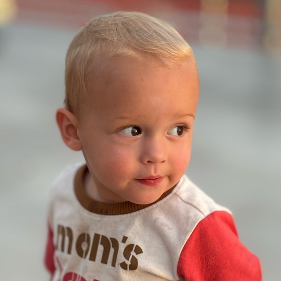 Meet your Posher, Jade - Picture 3 of 14